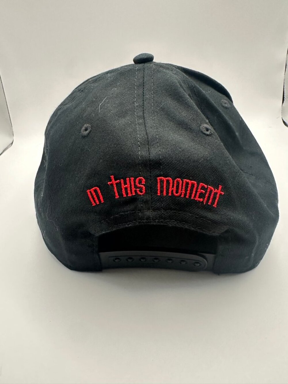 In This Moment Metal Band Snap Back Hat Black Red Logo Embroidered - Picture 3 of 6